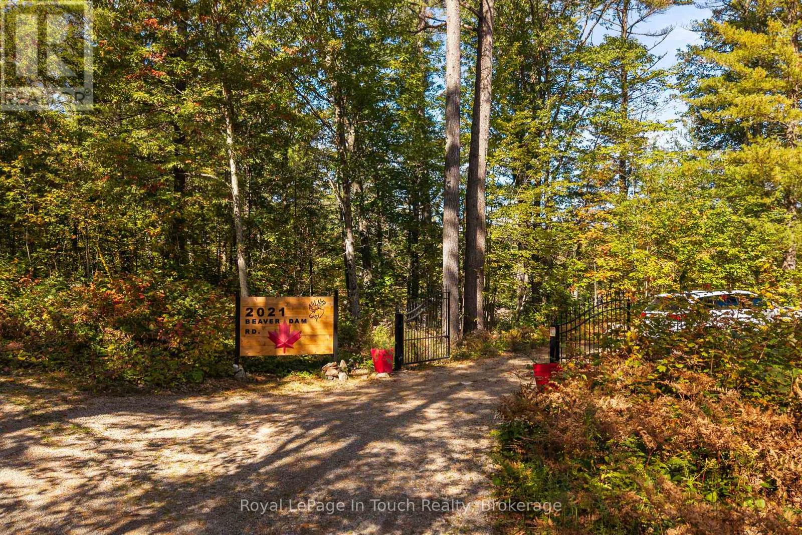 2021 Beaver Dam Road, Severn, Ontario  L0K 1E0 - Photo 15 - S14029912