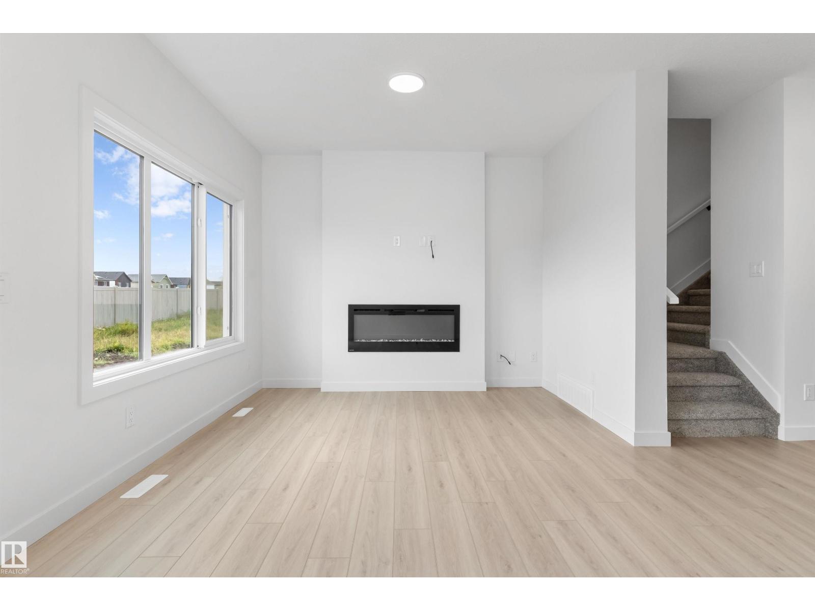 19005 24 Av Nw, Edmonton, Alberta  T6M 3L3 - Photo 15 - E4493088