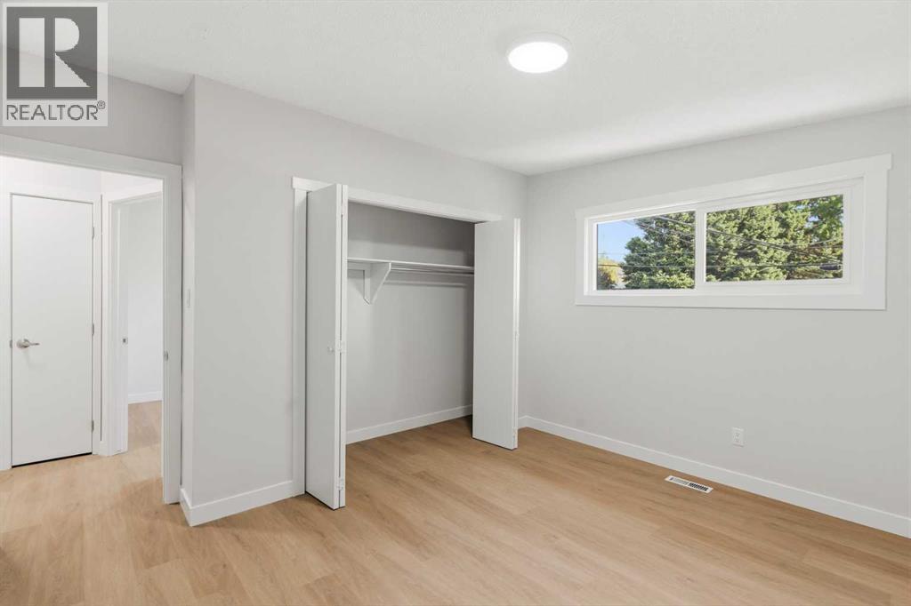 30 / 32 Dalton Bay NW