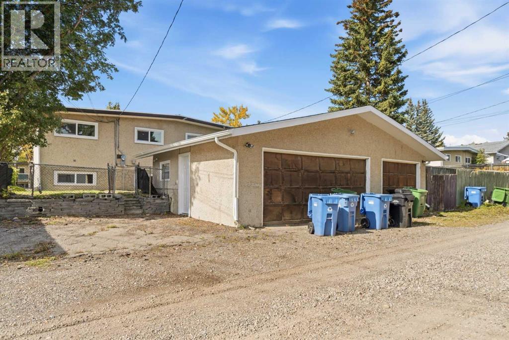 30 / 32 Dalton Bay NW
