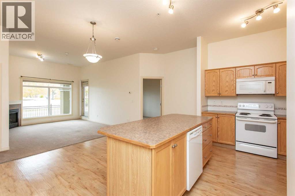 105, 4425 Heritage Way, Lacombe, Alberta  T4L 2P4 - Photo 7 - A2351501