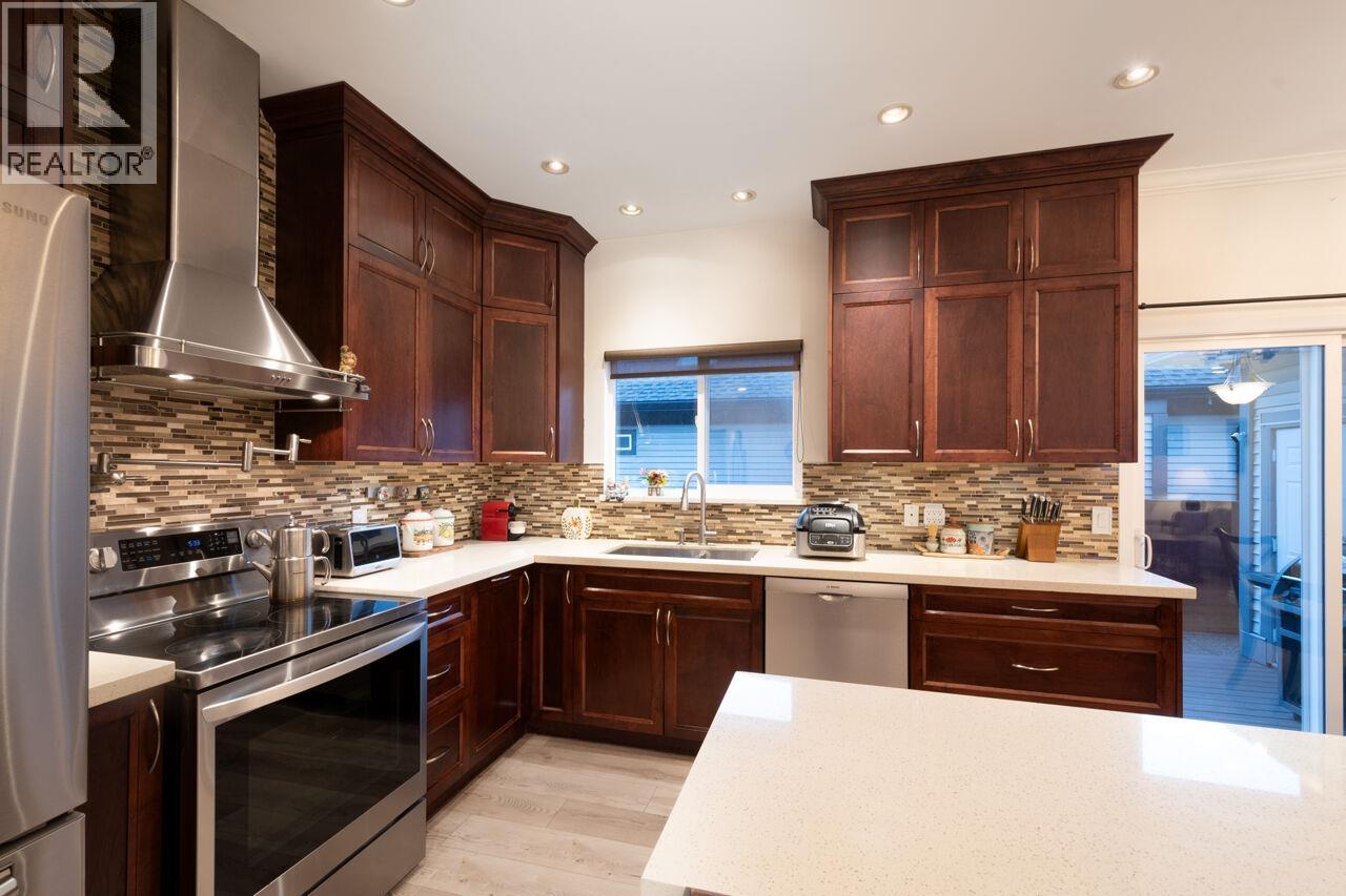 122 Blackberry Drive, Anmore, British Columbia  V3H 5B4 - Photo 11 - R3175068