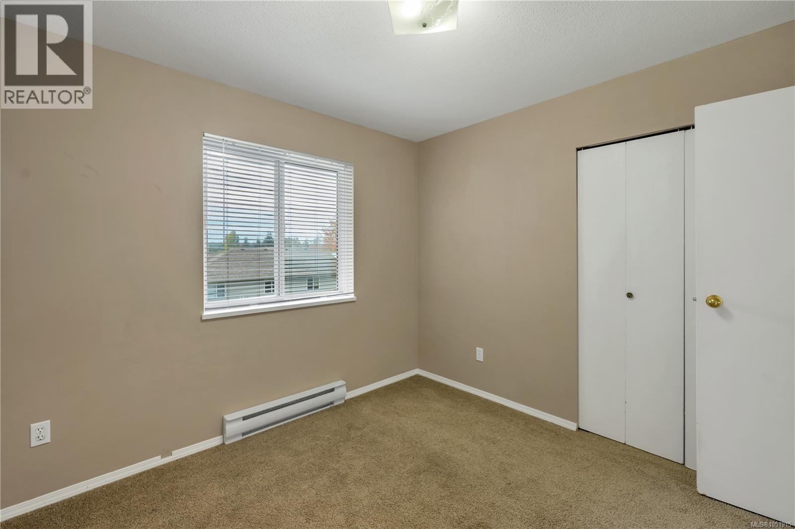 1 772 Robron Rd