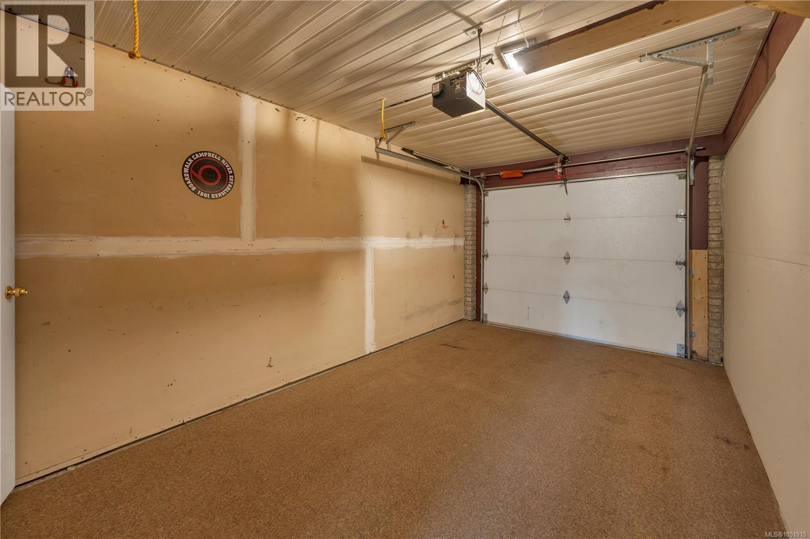 1 772 Robron Rd