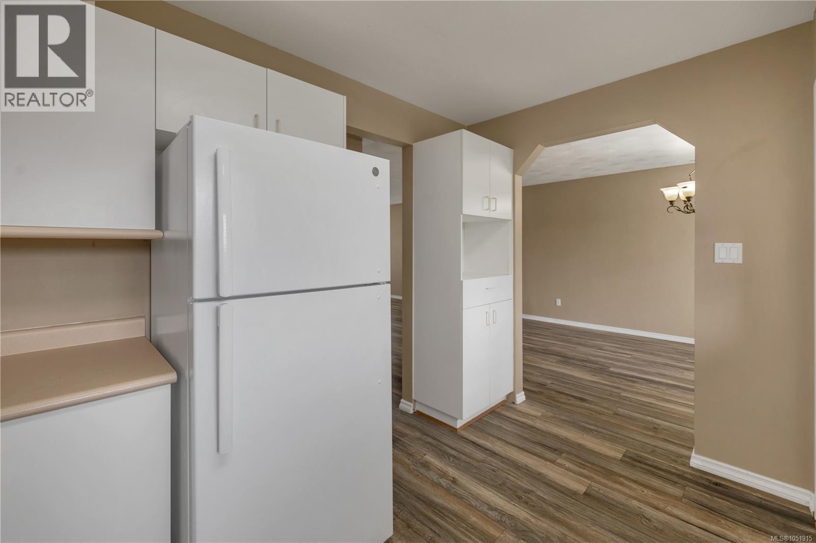 1 772 Robron Rd