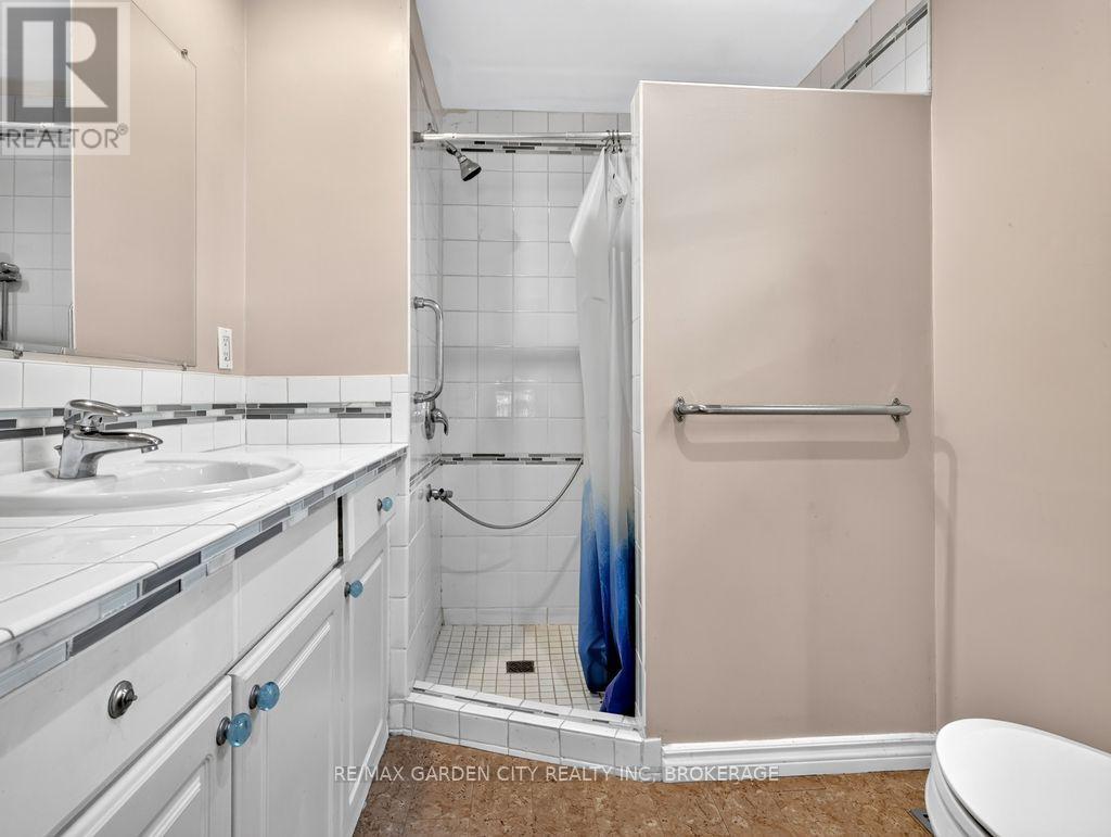 15 Rodman Street, St. Catharines, Ontario  L2R 5C9 - Photo 26 - X14029980