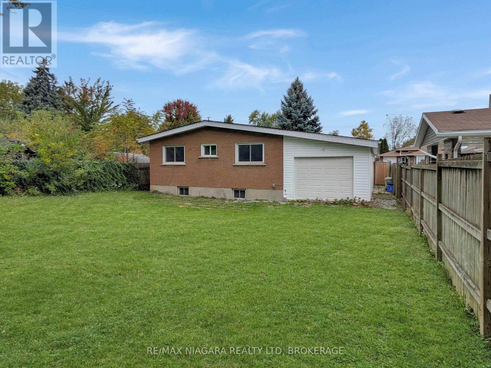 6122 Mayfair Drive, Niagara Falls, Ontario  L2J 1W1 - Photo 30 - X14030006