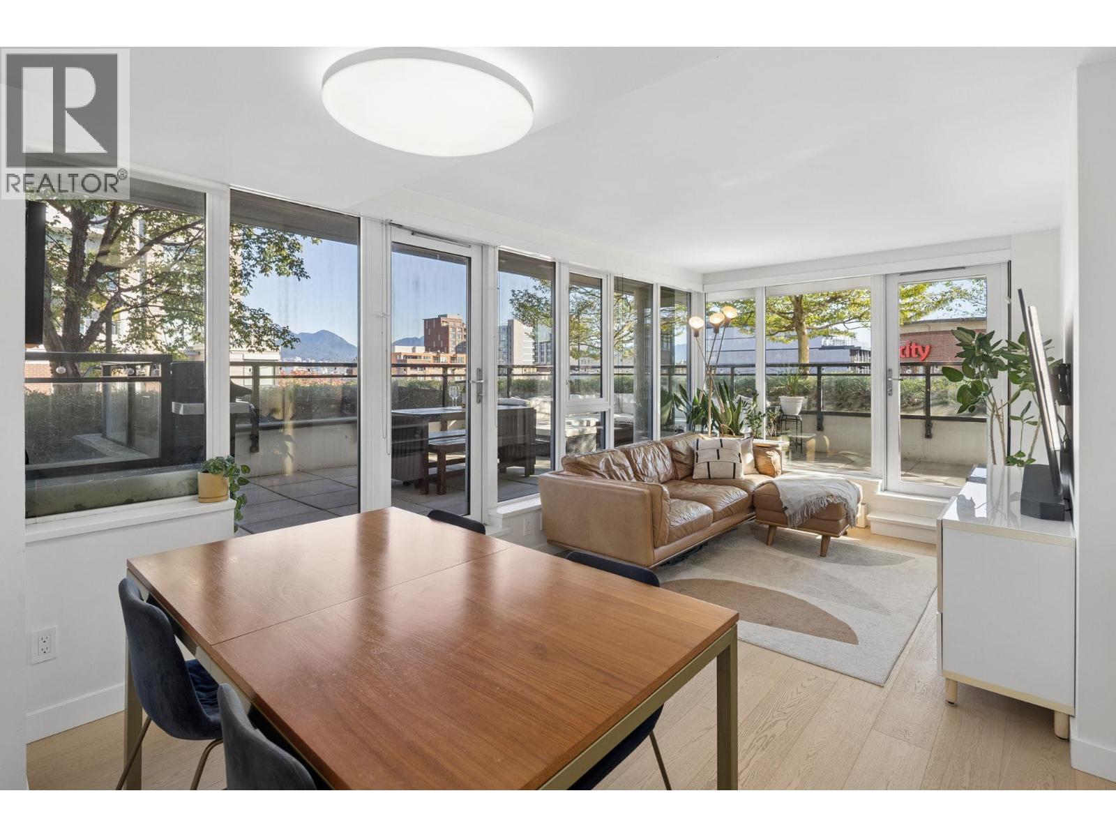 1007 188 Keefer Street, Vancouver, British Columbia  V6A 0E3 - Photo 5 - R3175038