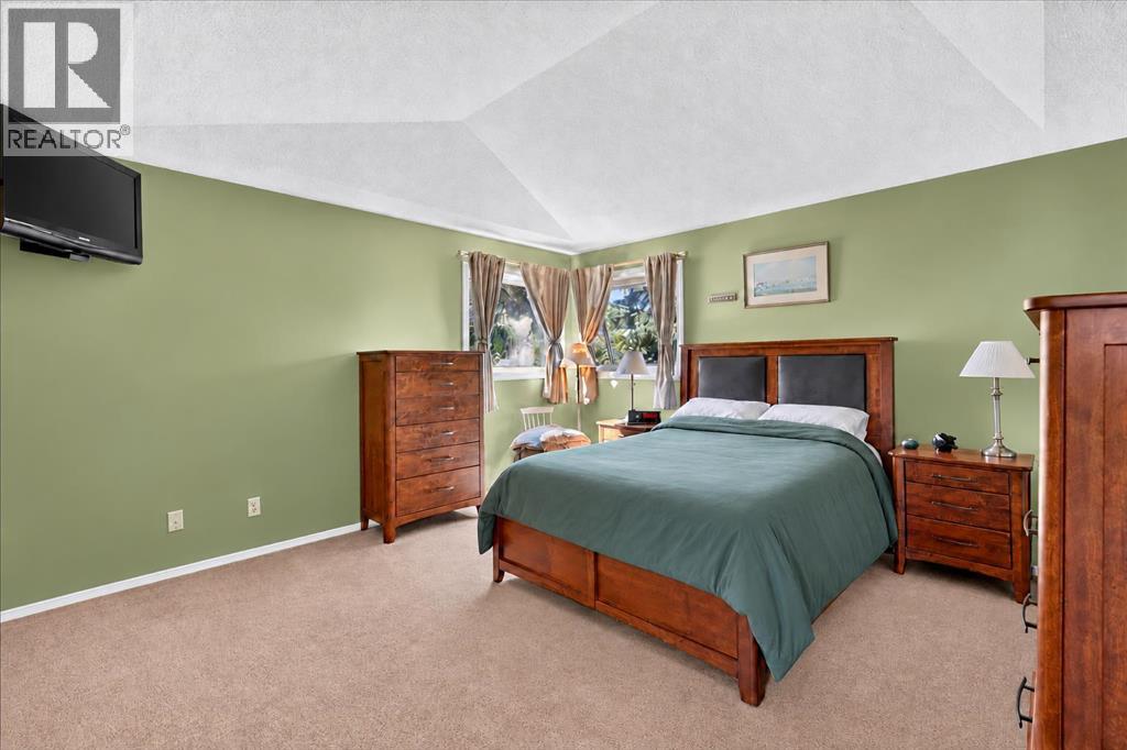 14 Hawkdale Gate NW, Calgary, Alberta  T3G 2W6 - Photo 21 - A2342815