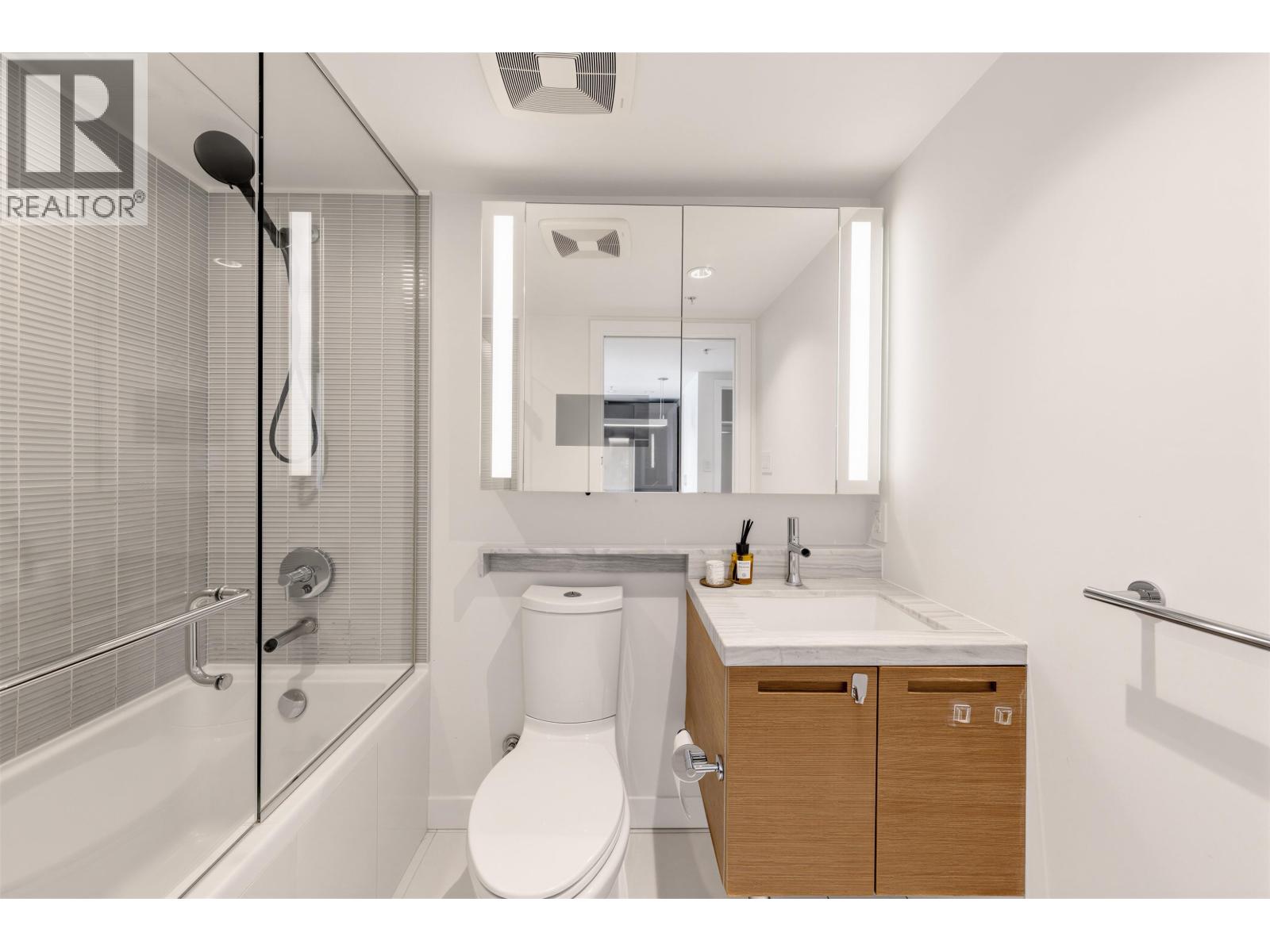 1902 777 Richards Street, Vancouver, British Columbia  V6B 0M6 - Photo 29 - R3174883