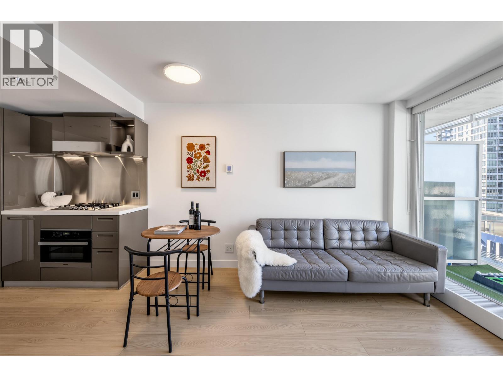1902 777 Richards Street, Vancouver, British Columbia  V6B 0M6 - Photo 6 - R3174883