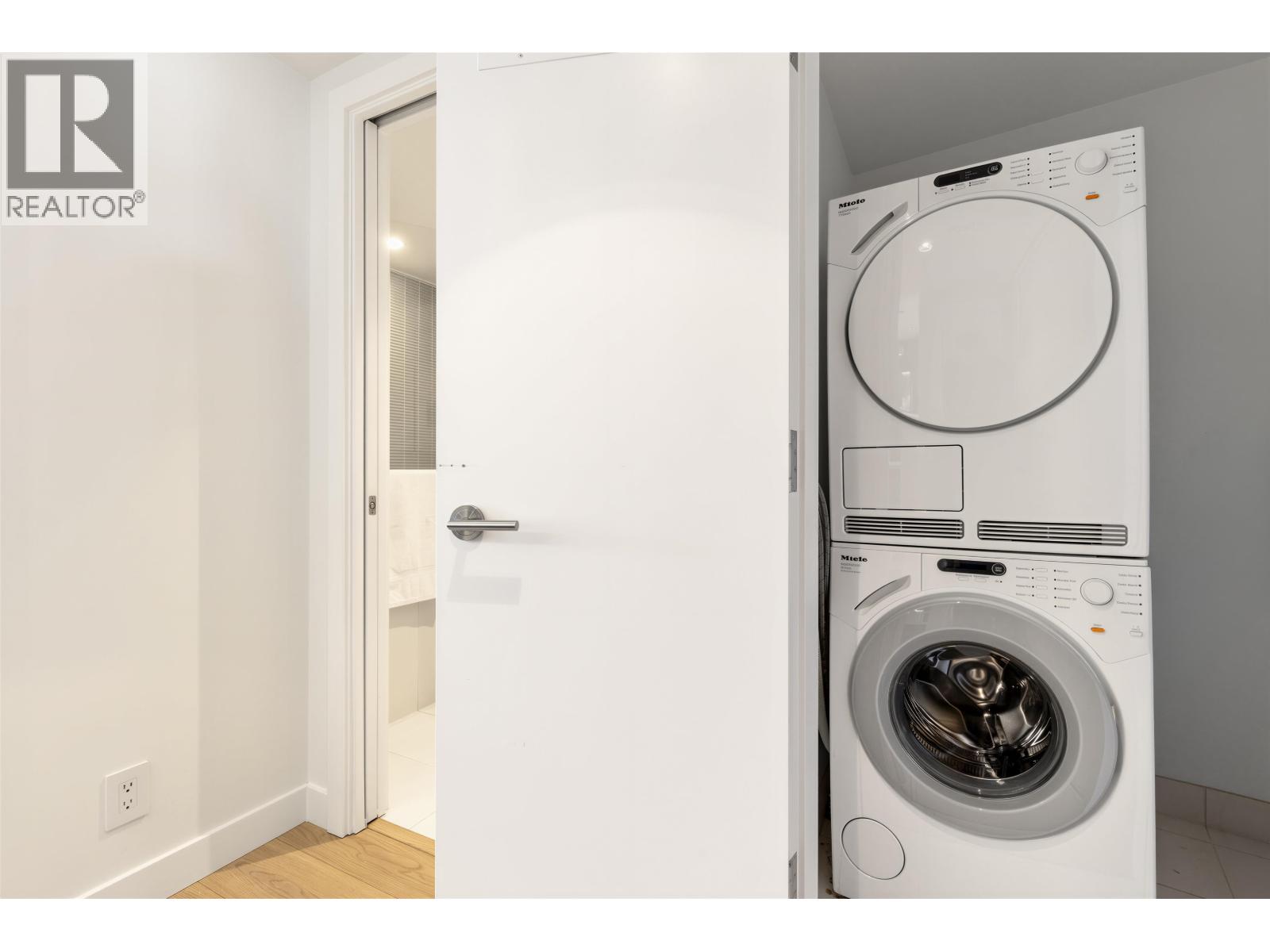 1902 777 Richards Street, Vancouver, British Columbia  V6B 0M6 - Photo 30 - R3174883