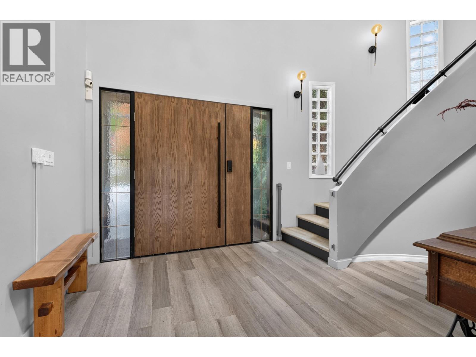 724 Ioco Road, Port Moody, British Columbia  V3H 2W8 - Photo 6 - R3171181
