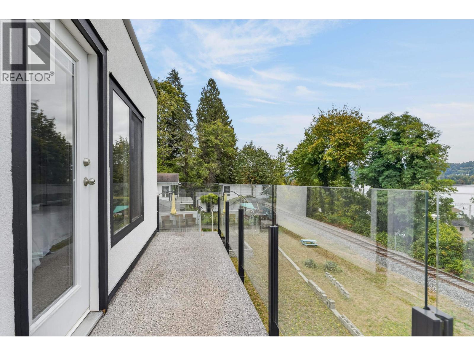 724 Ioco Road, Port Moody, British Columbia  V3H 2W8 - Photo 28 - R3171181