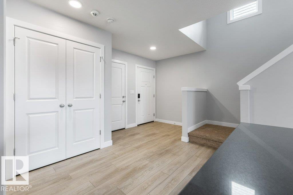 9355 Pear Link Li Sw, Edmonton, Alberta  T6X 2V9 - Photo 14 - E4512175