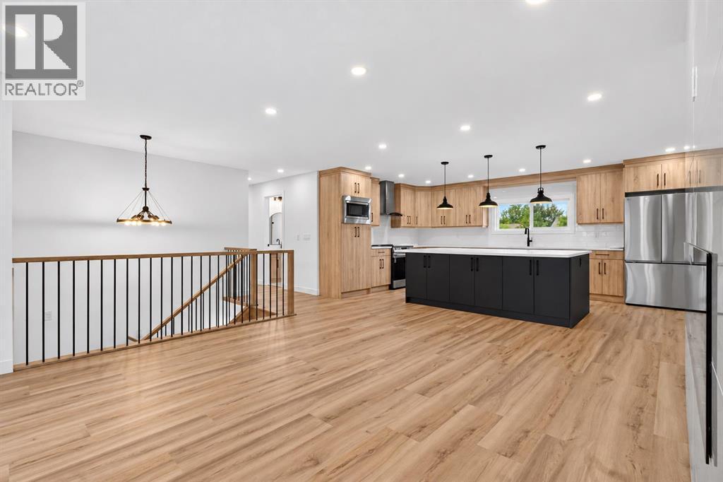 751 Whitemont Drive NE, Calgary, Alberta  y1y 3h1 - Photo 5 - A2347046