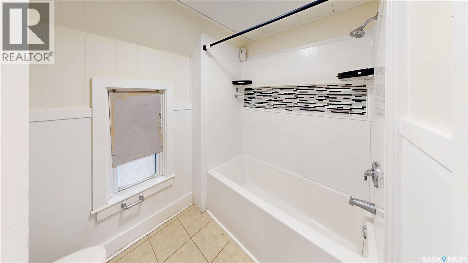 1175 Rae Street, Regina, Saskatchewan  S4T 2B9 - Photo 22 - SK051027