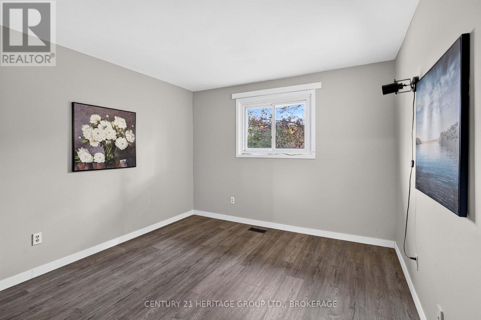 54 Woodstone Crescent, Kingston, Ontario  K7M 6K9 - Photo 18 - X14030086