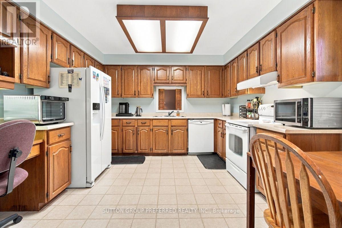 31 - 55 Fiddlers Green Road, London North, Ontario  N6H 4T8 - Photo 13 - X14030110
