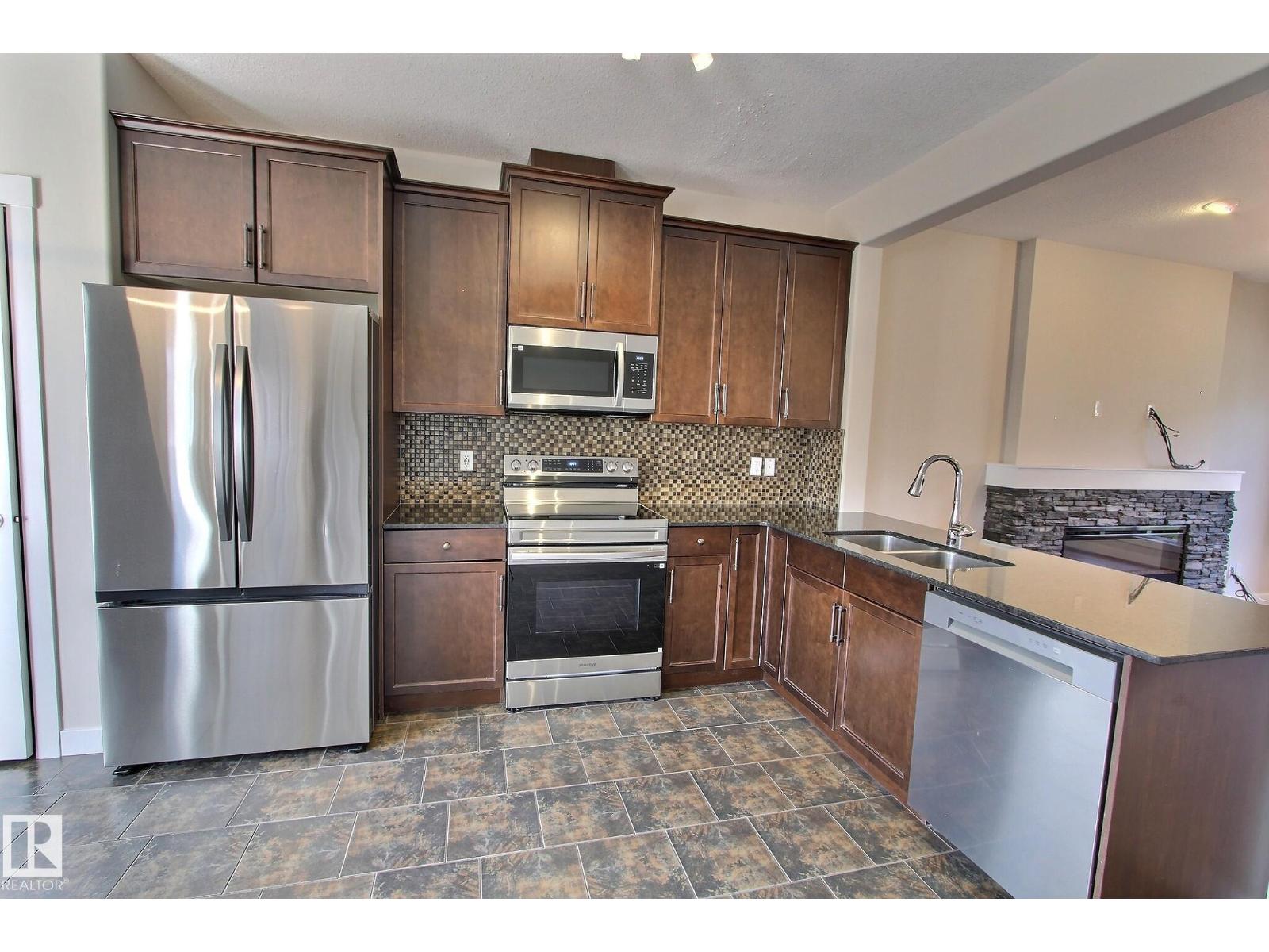 356 PIONEER RD