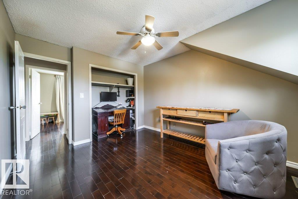 3815 36 AV NW