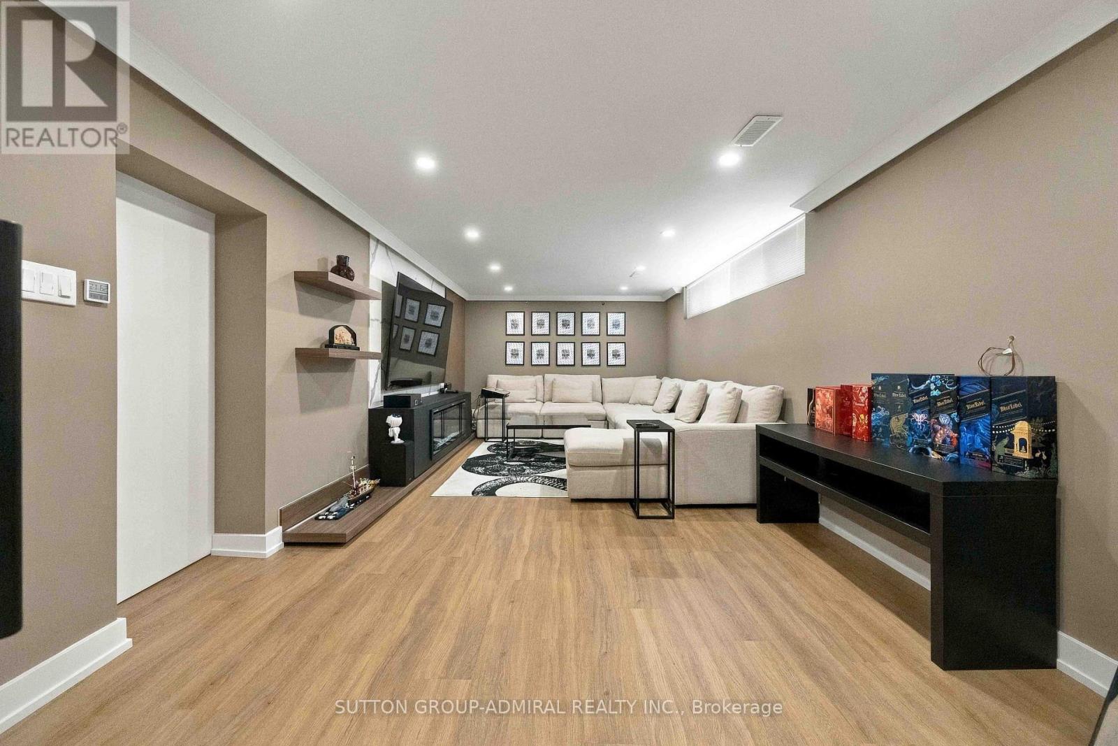 11 Summerglade Drive, Toronto, Ontario  M1S 1W8 - Photo 23 - E14030018