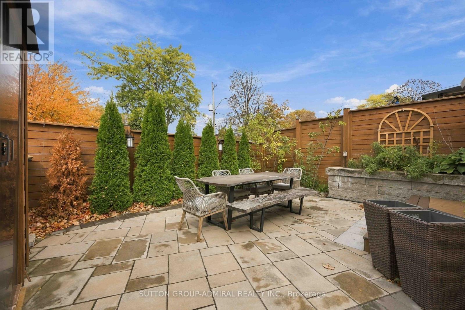 11 Summerglade Drive, Toronto, Ontario  M1S 1W8 - Photo 34 - E14030018