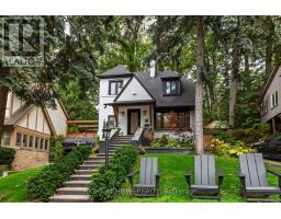 16 PINE CRESCENT, Toronto, Ontario