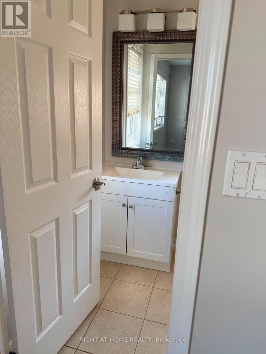 13 Lanternlight Lane, Brampton, Ontario  L7A 0T3 - Photo 24 - W14030060