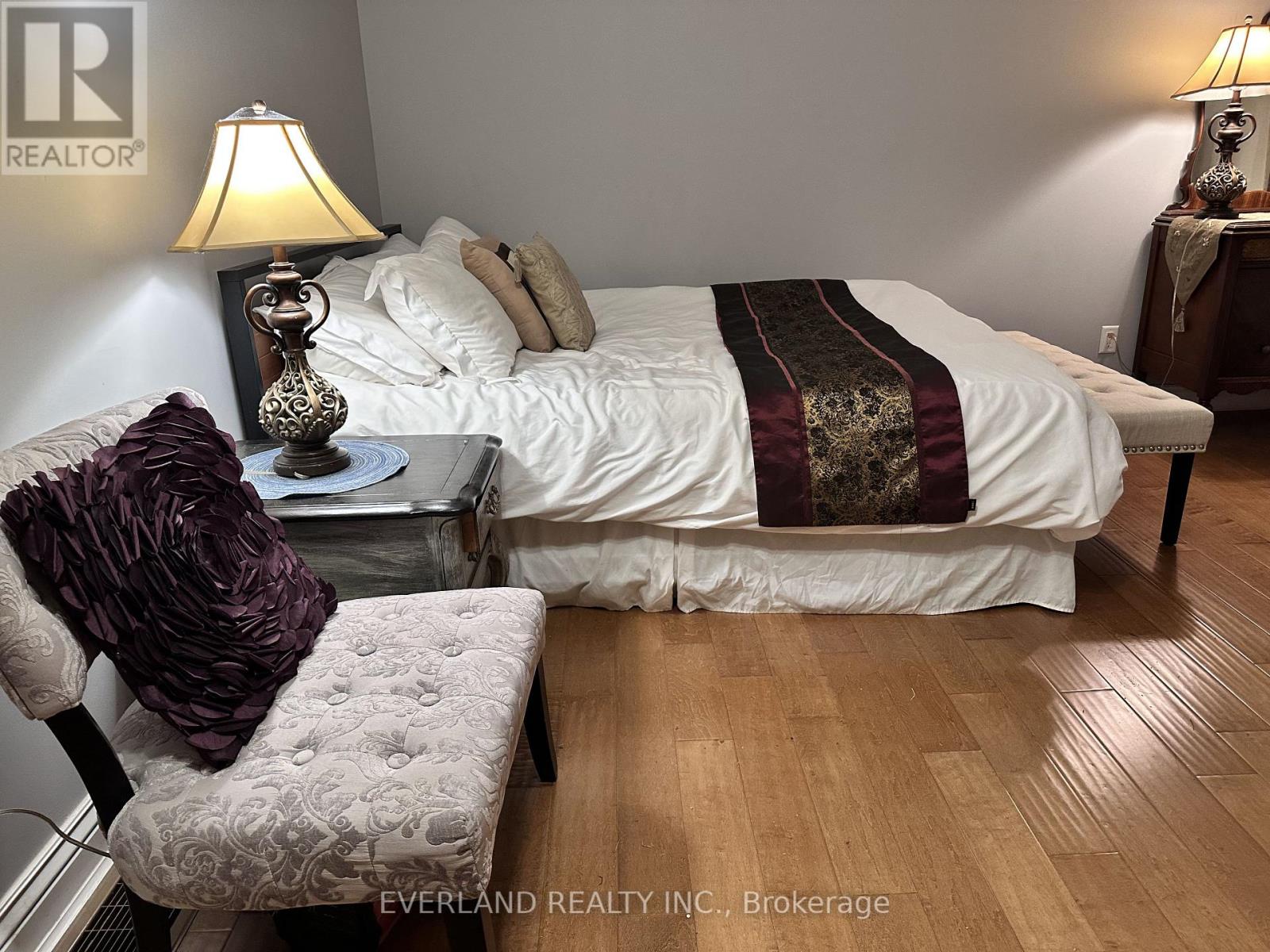 Ensuite 2 - 3369 St Paul Avenue, Niagara Falls, Ontario  L2J 2M3 - Photo 5 - X14030038