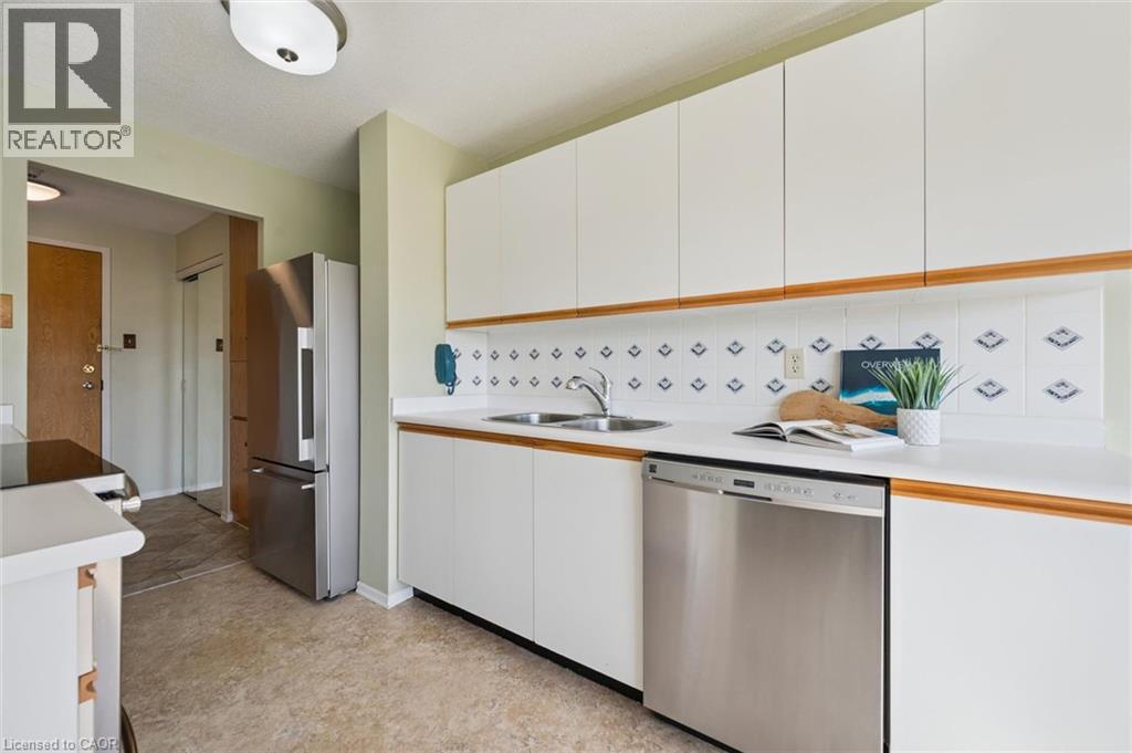 30 Blue Springs Drive Unit# 308, Waterloo, Ontario  N2J 4T2 - Photo 14 - 40867020