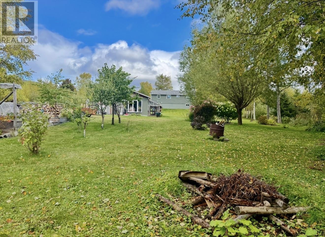 24 Farm Road, Howley — photo 5