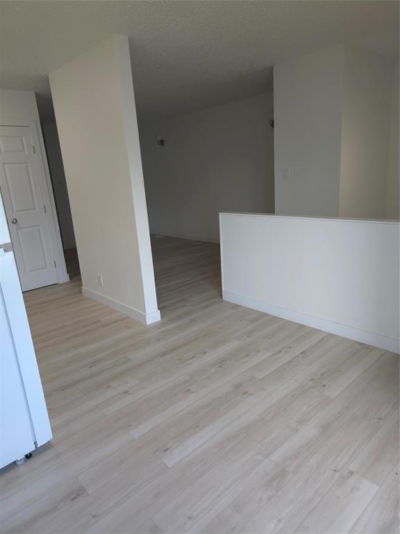 636 Oak Bay, Portage La Prairie, Manitoba  R1N 3L1 - Photo 2 - 202625222