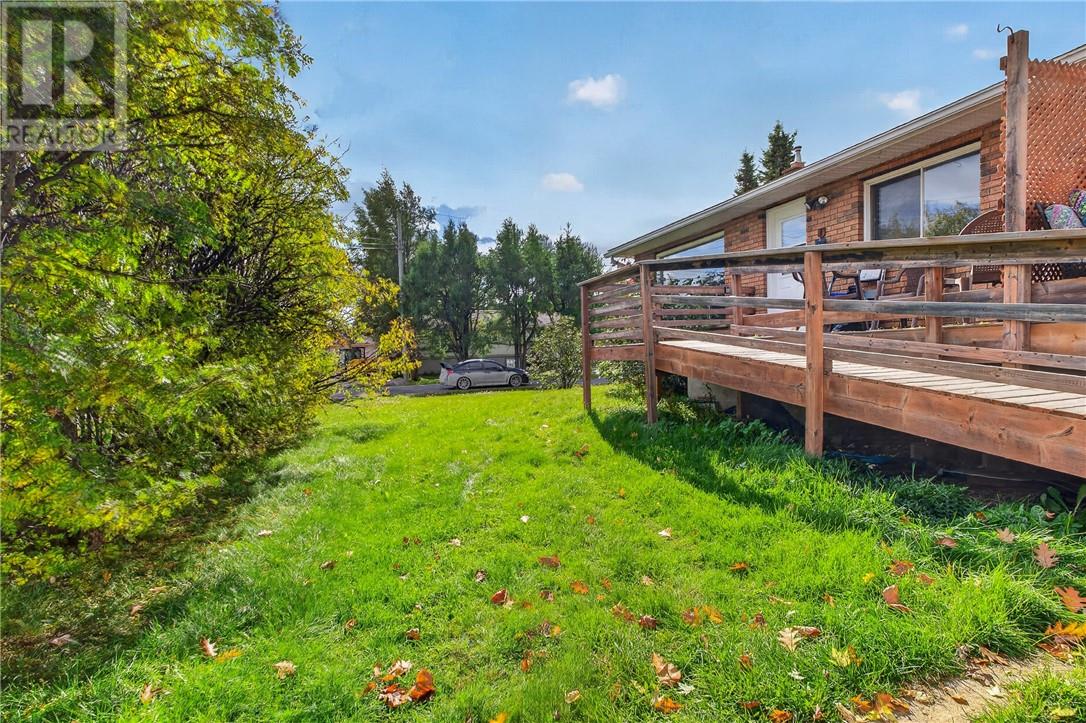 2871 Baker, Val Caron, Ontario  P3N 1K1 - Photo 2 - 2130885