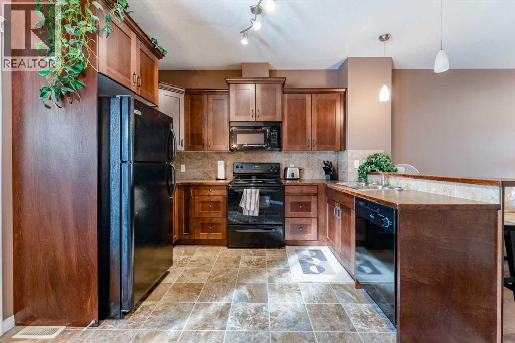 4604, 111 Tarawood Lane NE