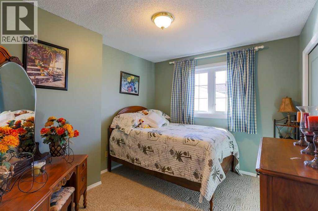 94 Athabasca Crescent