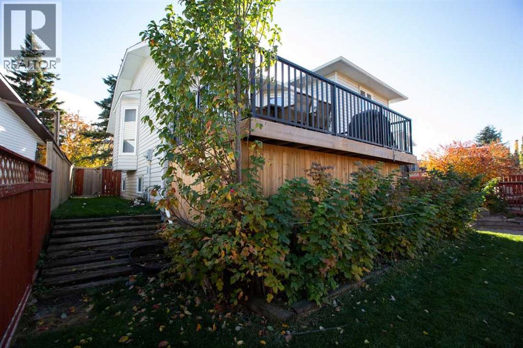94 Athabasca Crescent