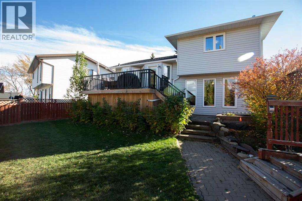 94 Athabasca Crescent