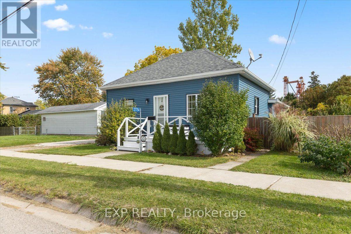 27754 Kerwood Road, Adelaide Metcalfe, Ontario  N0M 2B0 - Photo 2 - X14030156