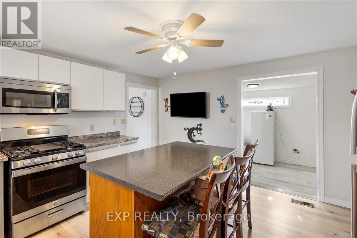 27754 Kerwood Road, Adelaide Metcalfe, Ontario  N0M 2B0 - Photo 21 - X14030156