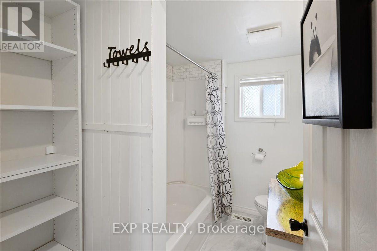 27754 Kerwood Road, Adelaide Metcalfe, Ontario  N0M 2B0 - Photo 23 - X14030156