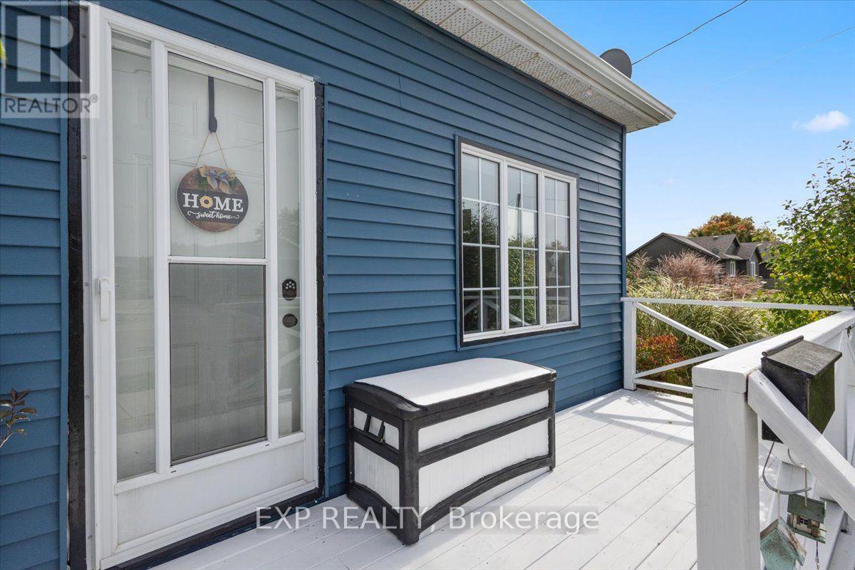 27754 Kerwood Road, Adelaide Metcalfe, Ontario  N0M 2B0 - Photo 4 - X14030156