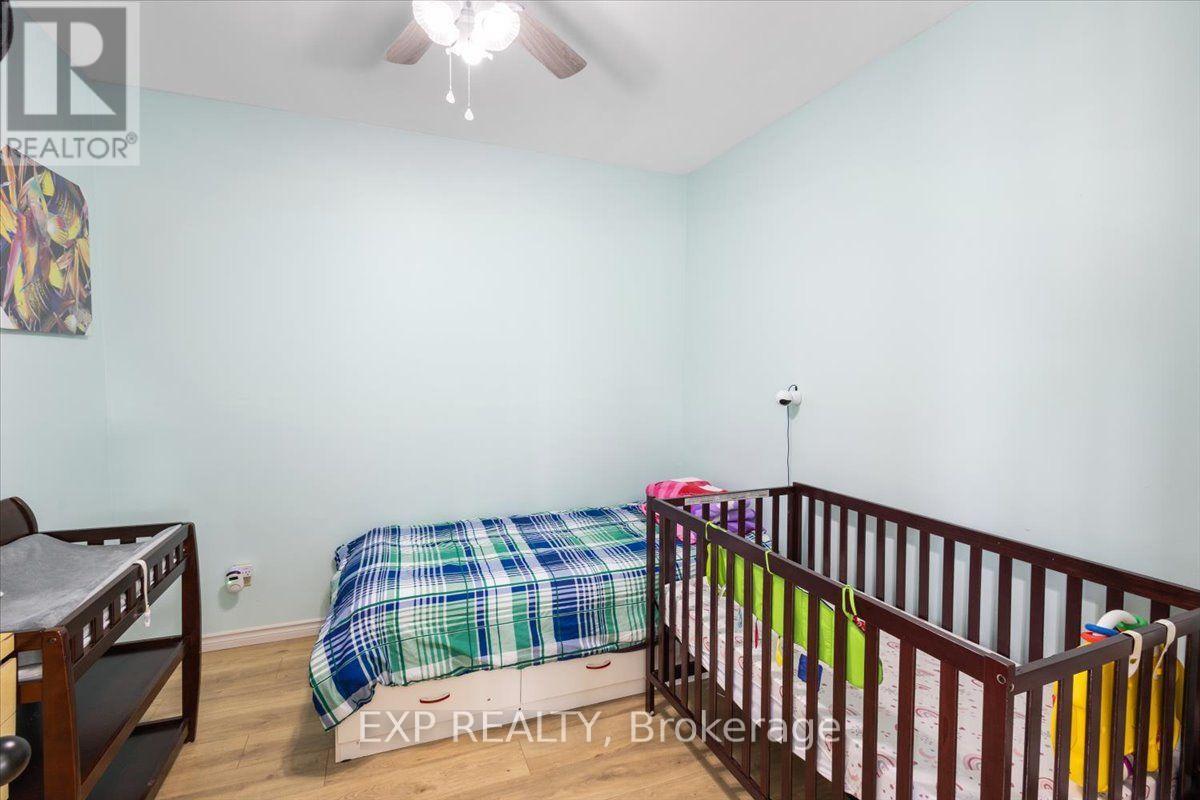 27754 Kerwood Road, Adelaide Metcalfe, Ontario  N0M 2B0 - Photo 8 - X14030156
