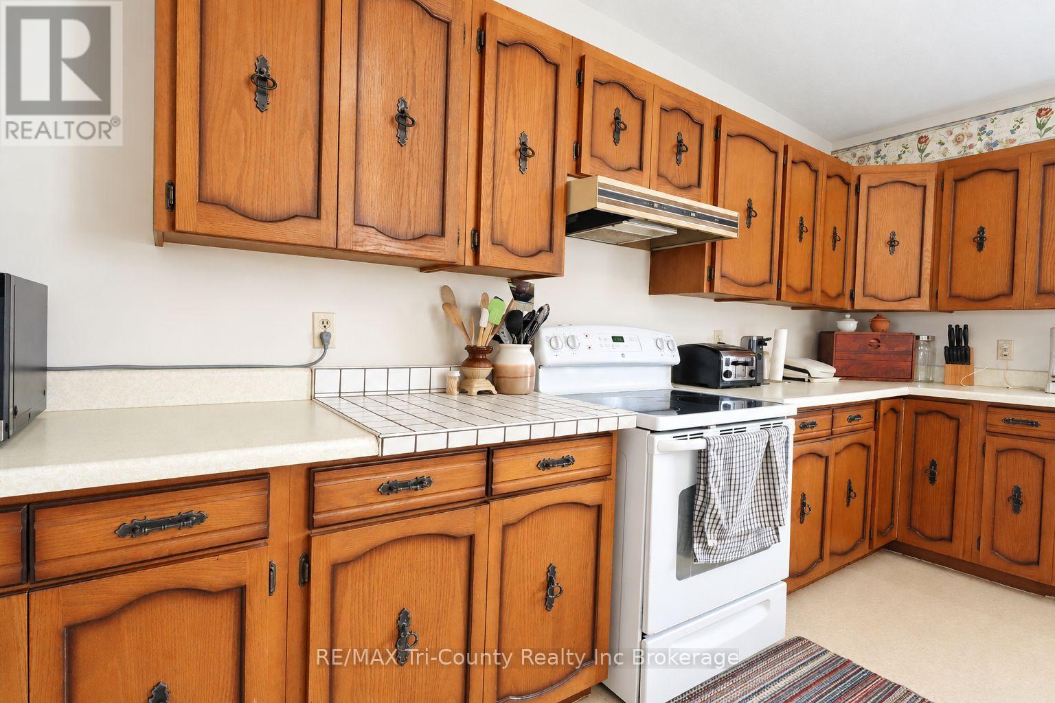 56601 Heritage Line, Bayham, Ontario  N0J 1Y0 - Photo 10 - X14030150