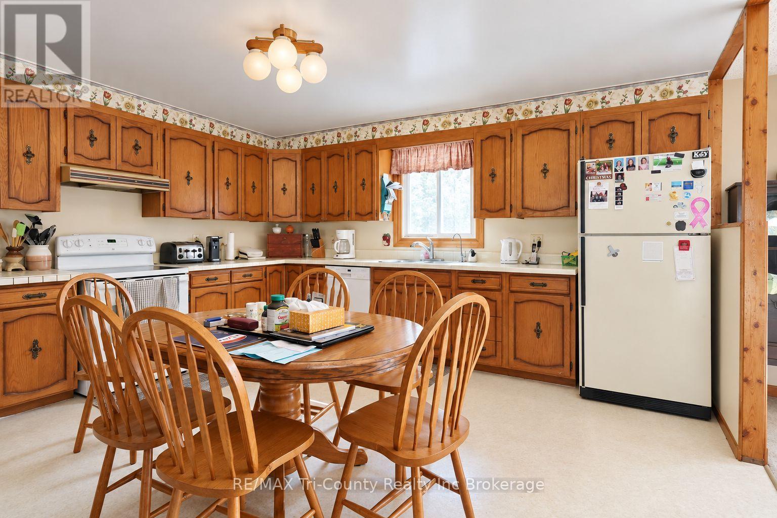 56601 Heritage Line, Bayham, Ontario  N0J 1Y0 - Photo 9 - X14030150