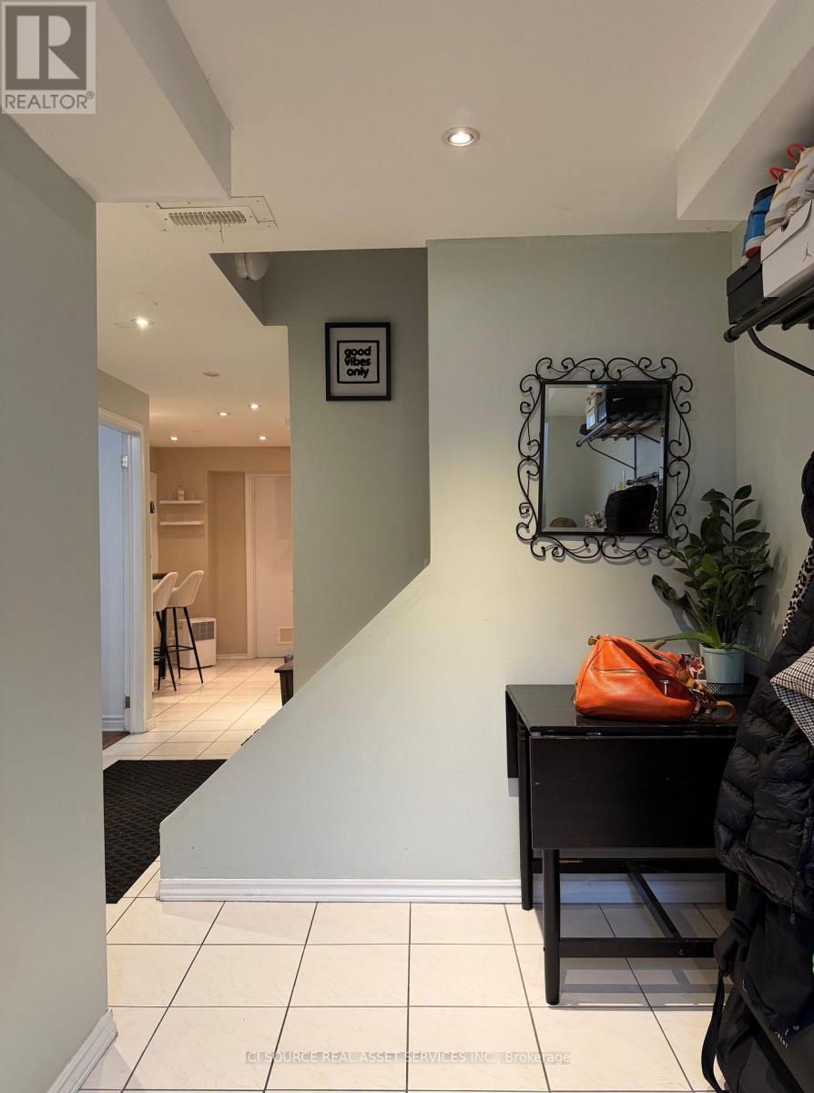 Basement - 5 America Avenue, Vaughan, Ontario  L6A 2Y1 - Photo 6 - N14030152