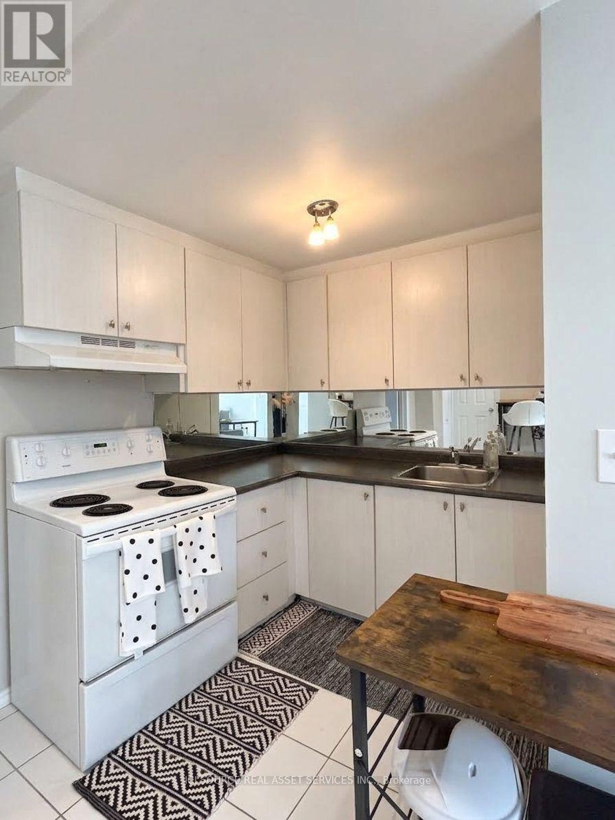 Basement - 5 America Avenue, Vaughan, Ontario  L6A 2Y1 - Photo 7 - N14030152