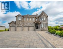 60 STONESTHROW CRESCENT, Uxbridge, Ontario