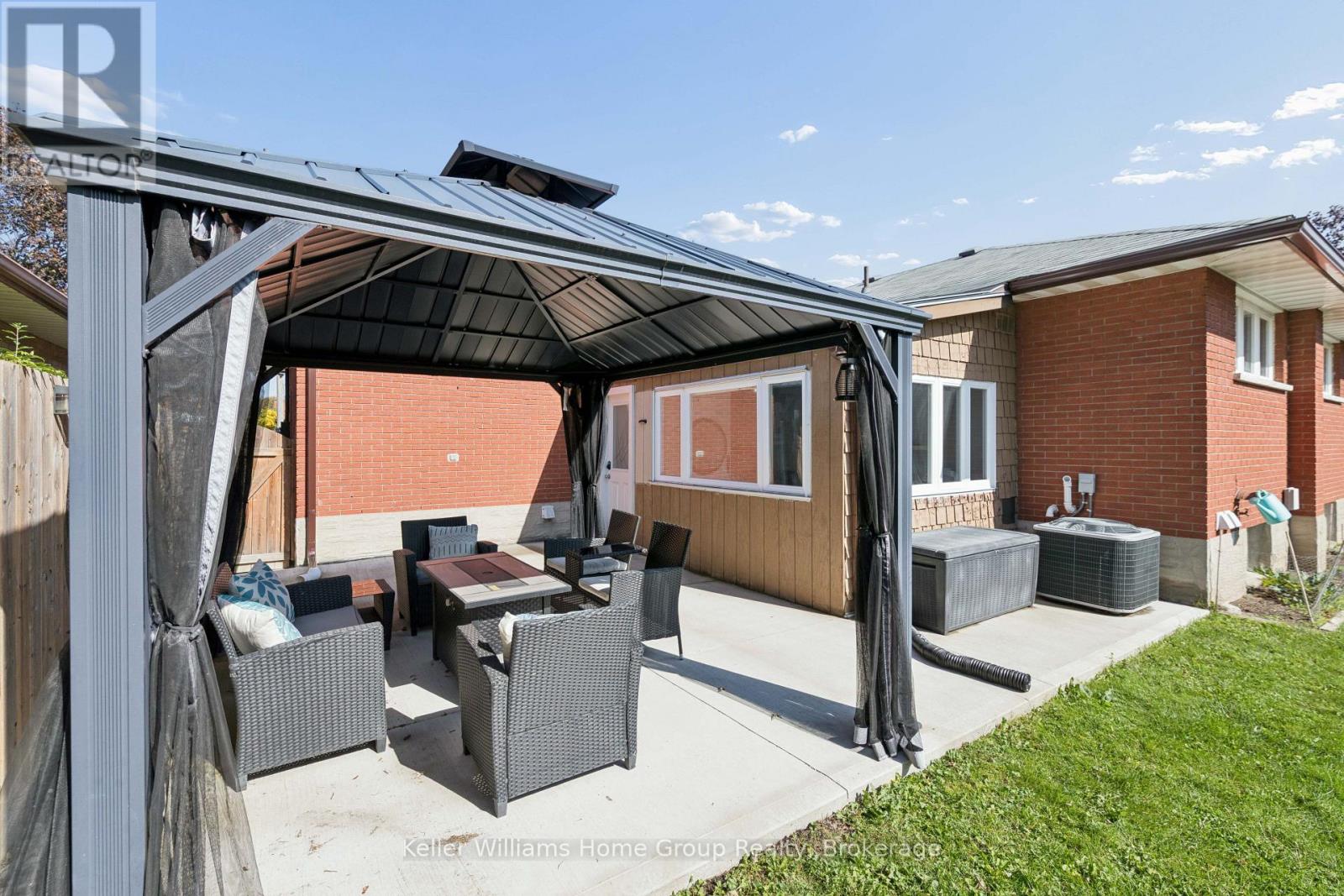 61 Fairlawn Road, Kitchener, Ontario  N2C 1X8 - Photo 34 - X14030194