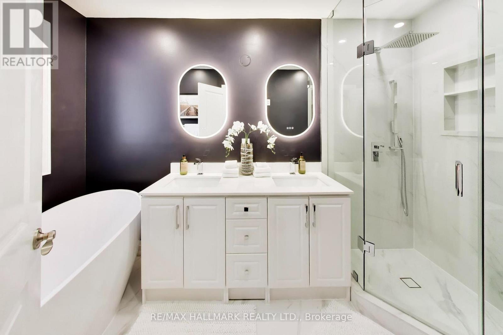 145b Bannockburn Avenue, Toronto, Ontario  M5M 2N4 - Photo 11 - C13862866